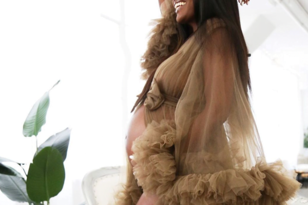 Actress Deborah Joy Winans Announces Pregnancy