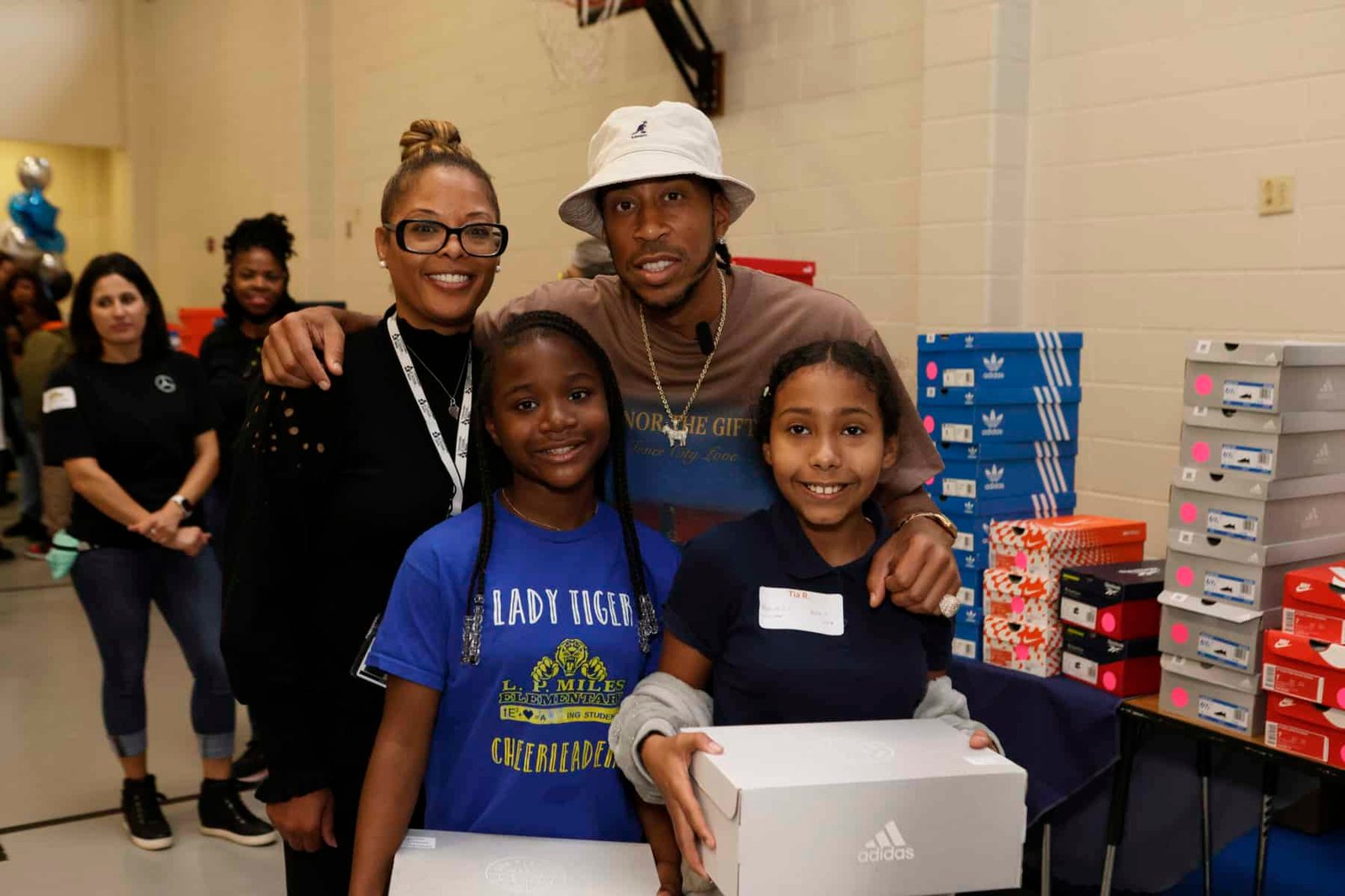 Ludacris deliver donated shoes to students in Atlanta