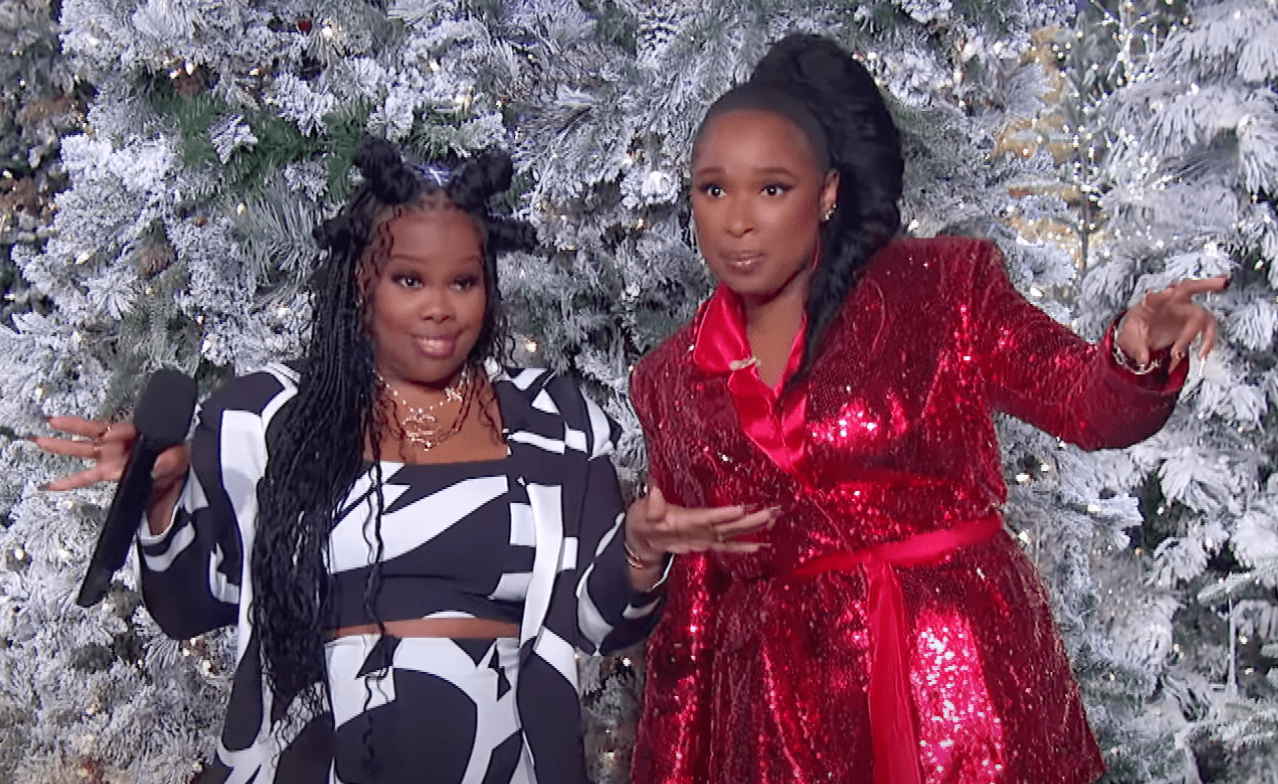Amber Riley and Jennifer Hudson sing  “I Am Telling You I’m Not Going’!